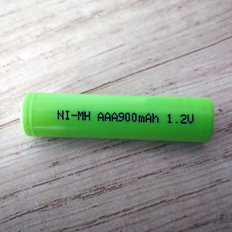 Top plana 1.2V AAA NIMH batería recargable (900mAh)