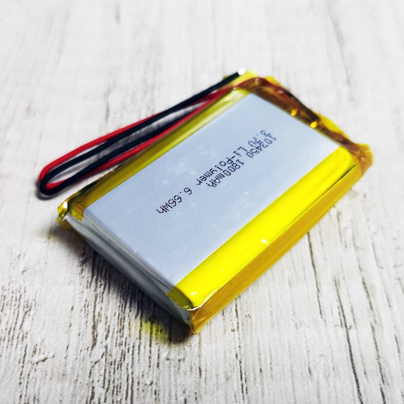 3.6V 3.7V 103450 1800mAh Paquete de batería de polímero de litio recargable con PCM y conector