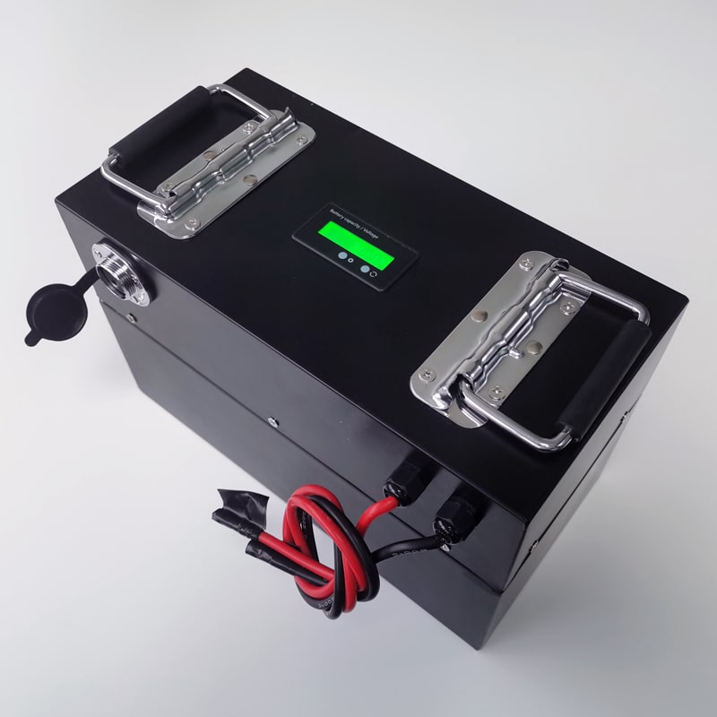paquete de batería recargable del poder de 24S3P 72V 76.8V 18Ah LiFePO4 con la exhibición del LCD