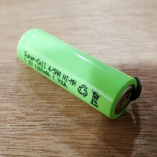 Batería recargable de 1.2V 4 / 5AA NIMH con orejetas de soldadura (1600mAh)